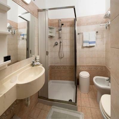 Hotel Alba Serena Misano Adriatico Dış mekan fotoğraf